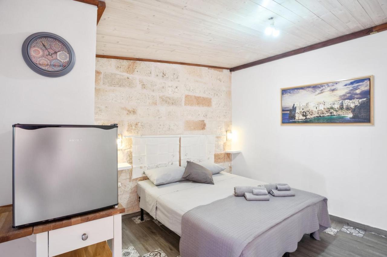 Апартаменты Tiny House 19 Terrace Aparment Полиньяно-а-Маре Экстерьер фото